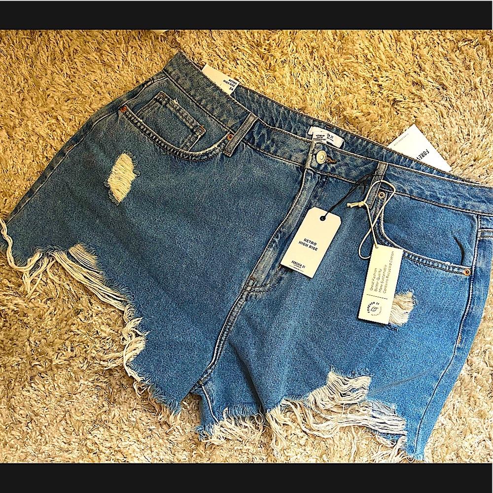 Retro High Rise Shorts NWT
